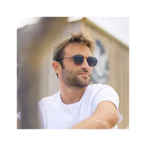 Óculos de sol com lentes polarizadas AZR James image-1