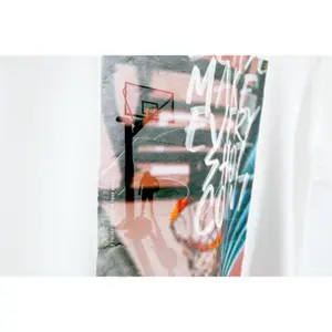 bbst207-bbst212-t-shirt-b-ease-playground-2-weiss-schwarz