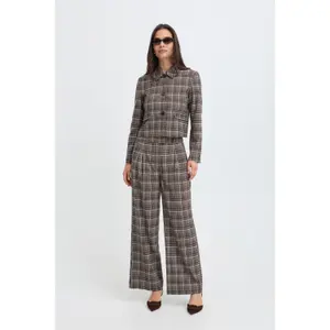 Korte blazer voor dames b.young Estolo image-5