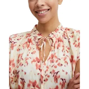 Bluse mit Rüschen, Frau b.young Joella image-4
