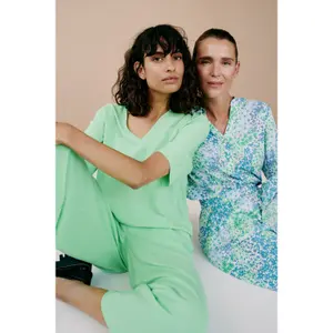 Bauschige Bluse mit V-Ausschnitt, Damen b.young Joella image-1