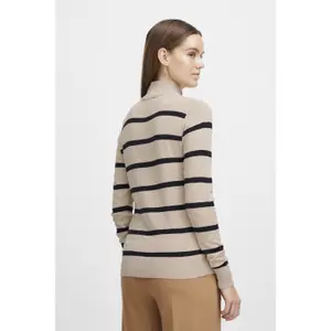 Saltador feminino b.young Mpimba1 image-1