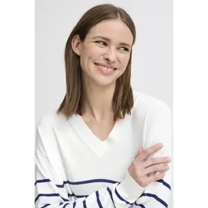 Women's V-neck sweater b.young MMorla image-6