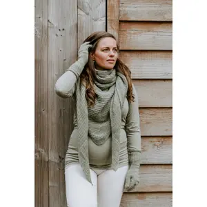 Women's scarf Baby's Only Glow image-4
