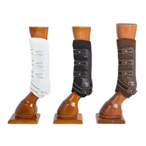 Work Gaiters Back on Track royal image-1