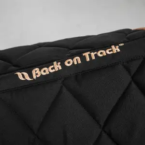 Jumping Saddle Pad Back on Track Haze image-2