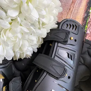 Tendon protector for horses Back on Track Airflow image-6