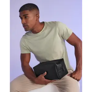 Toiletry bag for women Bag Base Boutique image-2