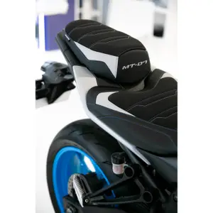 Motorcycle seat covers Bagster Yamaha Mt 07 image-1