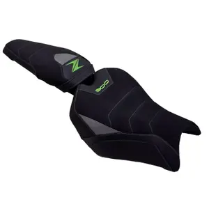 Housse de selle moto Bagster Premium Kawasaki Z 900 Basse 2025 image-0
