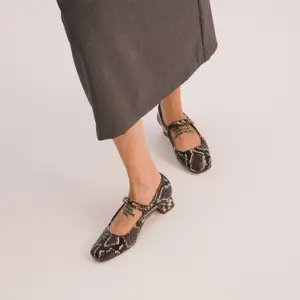 Escarpins à talons bas femme Balagan Dora image-3