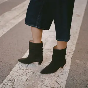 Stivaletti da donna Balagan Fiona image-4