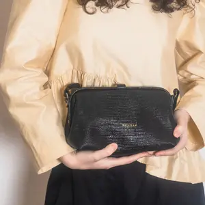 Women’s Lizard Effect Handbag Balagan Rofe M image-4