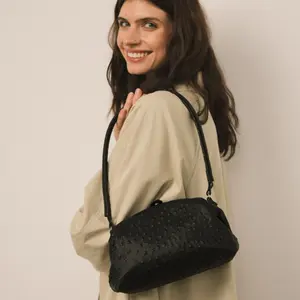 Women's Handbag Balagan Hug M image-1