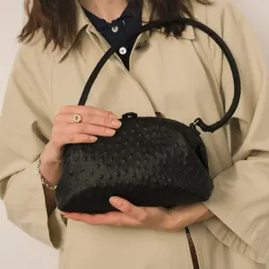 Women's Handbag Balagan Hug M image-2