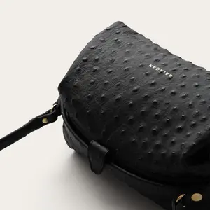 Women's Handbag Balagan Hug M image-3