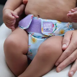 Couche lavable révolutionnaire Bonheur en ciel Bambino Mio image-1