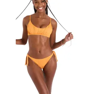 Badeanzugoberteil für Frauen Banana Moon Shello Azalea image-0