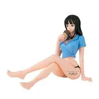 Figurine Banpresto One Piece Glitter & Glamorous Nico Robin Summer Style image-1