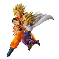 Collectible figurine Banpresto Dragon Ball Z Spectacle Battle Son Goku & Son Gohan Ichibansho image-1