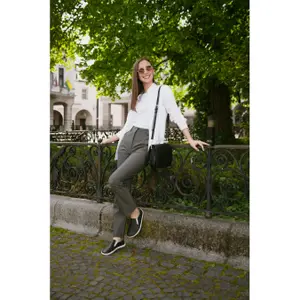 Women's Trousers Be Lenka Essentials image-2
