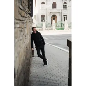 Sweatshirt à capuche Be Lenka Essentials image-3