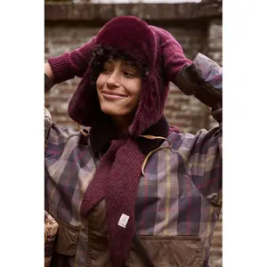 Women's hat Barts Lucerne Bomber image-3