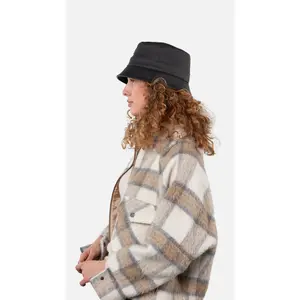 Bob Barts Barberry image-2