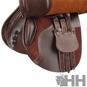 Paardenzadel Bates Caprilli Close Contact image-1