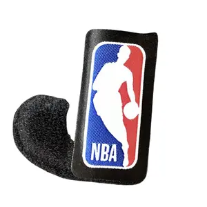 Knee brace Bauerfeind NBA image-1