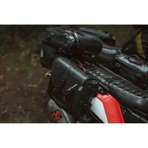 Bag with right-hand adapter plate for side brackets SW-Motech WP image-4