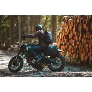 Saddle bag can also be used as a backpack SW-Motech legend gear LR1 17,5 l image-2