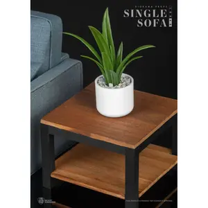 Single sofa figurine Beast Kingdom Toys image-3