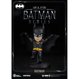 Mini-figurine en PVC Beast Kingdom Toys DC Comics Mini Egg Attack Batman (1989 Film) image-0