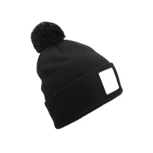 Beanie with pompom and patch Beechfield image-0