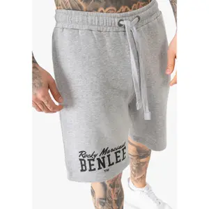 Classic short haircut Benlee Hennry image-2