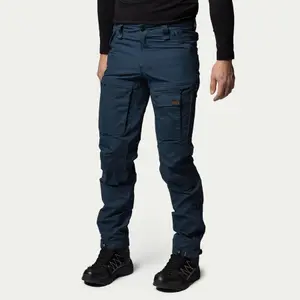 Pantalón de senderismo Beyond Nordic image-1