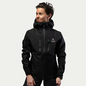 Chubasquero Beyond Nordic image-1