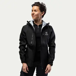 Chubasquero Beyond Nordic image-5