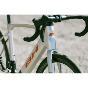 Vélo de route BH Bikes Irs1 Carbon 1.5 image-3