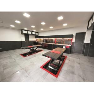 1093295-electric-hydraulic-lifting-table-bike-lift-racing-350-black-red-200x84-cm