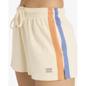 Σορτς γυναικείας Billabong Classic Feels image-3