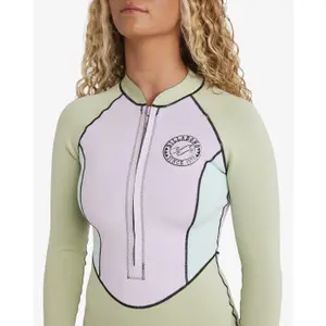 Women's Long Sleeve Shorty Surf Wetsuit Billabong Salty Dayz Natural Light image-6