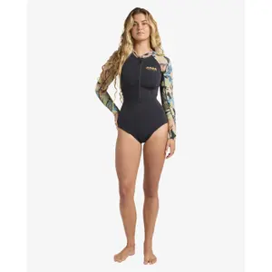 Women's Long Sleeve Shorty Surf Wetsuit Billabong Salty Dayz Natural image-1