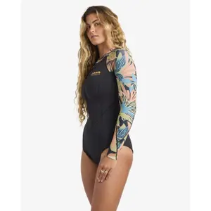 Women's Long Sleeve Shorty Surf Wetsuit Billabong Salty Dayz Natural image-3