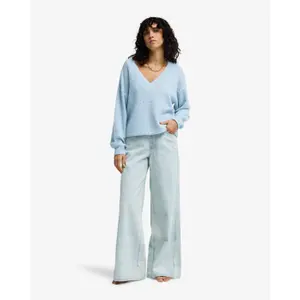 Women's v-neck sweater Billabong Cozy image-1