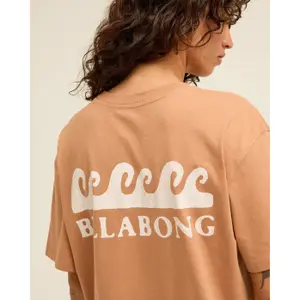 T-shirt til kvinder Billabong Surfing In Town image-4