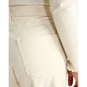 Women's velvet trousers Billabong Midtown Cord image-4