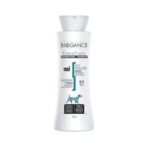 Dog shampoo Biogance Radical Protect image-0