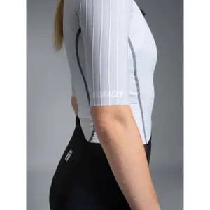 Women's short triathlon suit Bioracer Epic Aero image-4